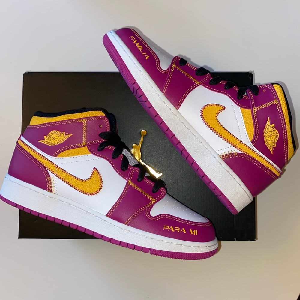 Air Jordan 1 Mid Dia De Muertos - Picture 2 of 4